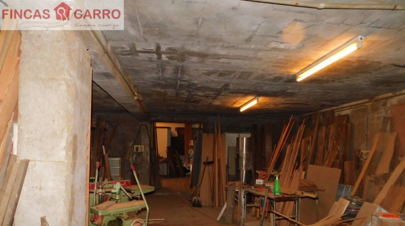 Понтеведра - O Castenlo - 330m2