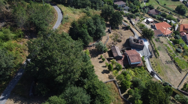 Pontevedra - Понтеведра - 2580m2