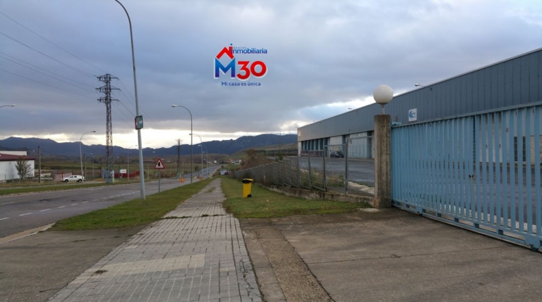 Burgos - Polígono Industrial de Bayas - 1395m2