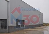 Промышленное здание на продажу в городе Briones. Фото