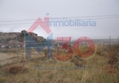 Промышленное здание на продажу в городе Briones. Фото