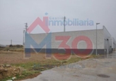 Промышленное здание на продажу в городе Briones. Фото