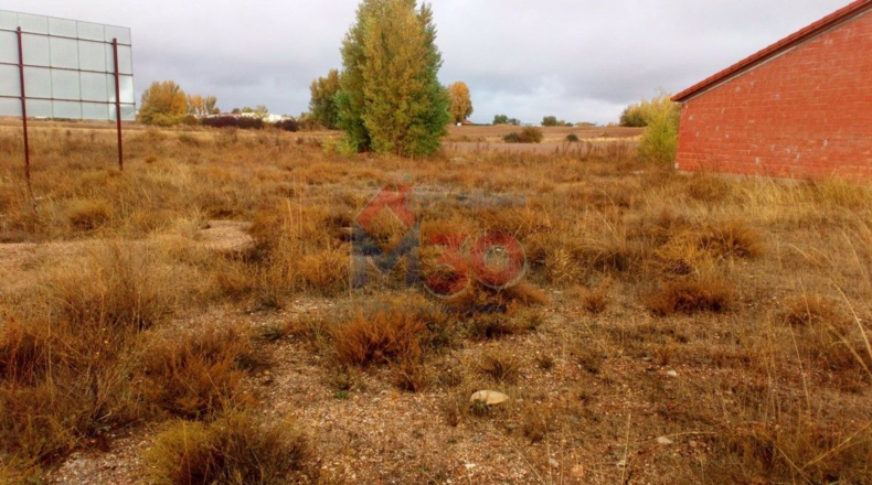 Burgos - Lerma - 2452m2