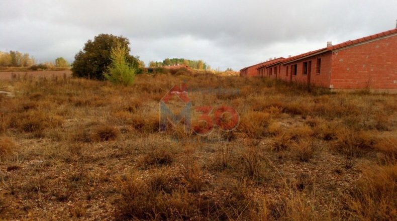 Burgos - Lerma - 2452m2