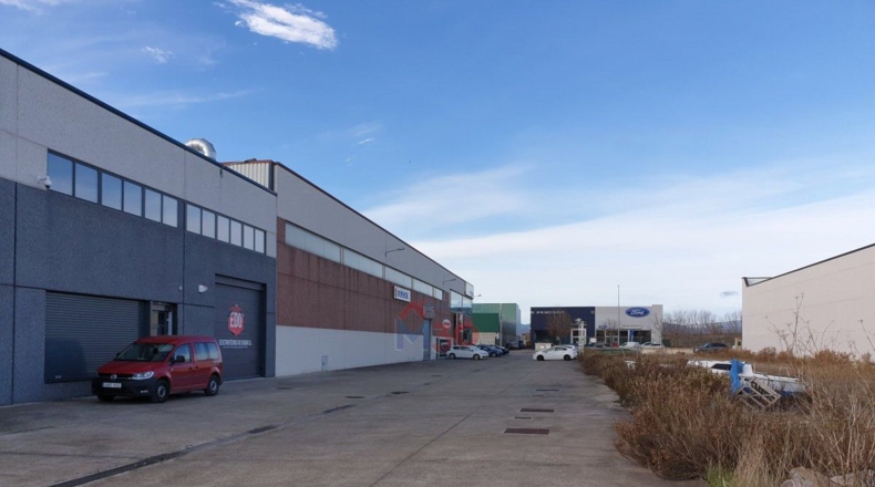Burgos - Polígono Industrial de Bayas - 1835m2