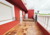 Chalet independiente con terreno en venta en Villamediana de Iregua ref: TR382180 foto