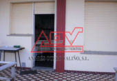 Chalet independiente con terreno en venta en Ferrol ref: TR21084 foto