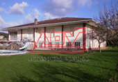 Chalet independiente con terreno en venta en Ferrol ref: TR21084 foto