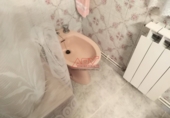 Отдельно стоящий дом с участком на продажу в городе Narón. Фото
