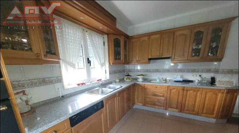 La Coruña - Ferrol - 3000m2