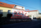 Дом с участком на продажу в городе Ferrol. Фото