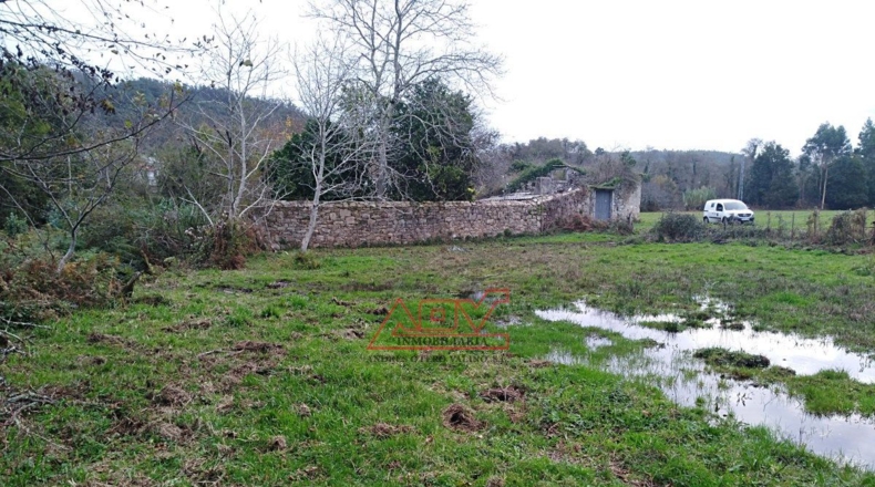 La Coruña - A Mourela Alta - 500m2