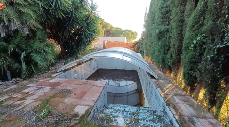 Sevilla - Bollullos de la Mitación - 725m2