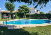 Xalet independent amb terreny en venda a Villanueva del Ariscal ref.: TR62094 foto
