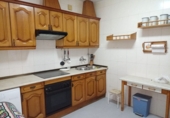 Дом с участком на продажу в городе Томельосо. Фото