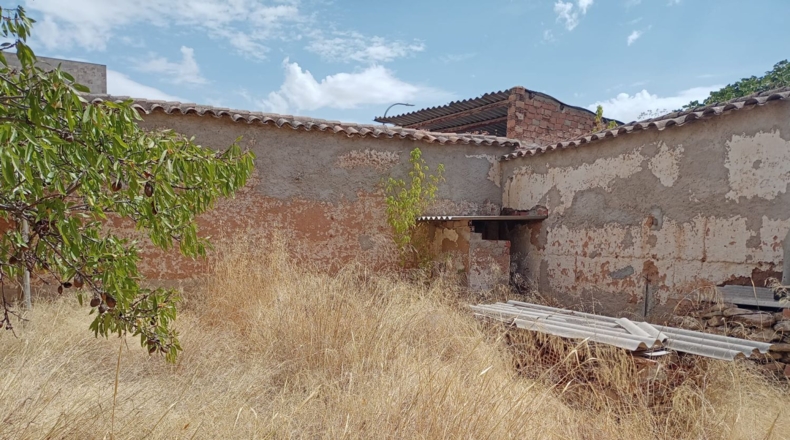 Ciudad Real - Аргамасилья-де-Альба - 369m2