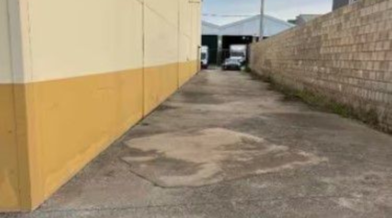 Seville - Дос-Эрманас - 1600m2