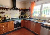 Chalet independiente con terreno en venta en Ontinyent ref: TR252092 foto
