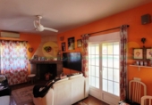 Chalet independiente con terreno en venta en Ontinyent ref: TR252092 foto