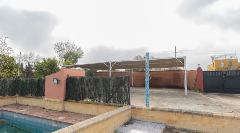 Sevilla - Alcalá de Guadaíra - 2873m2