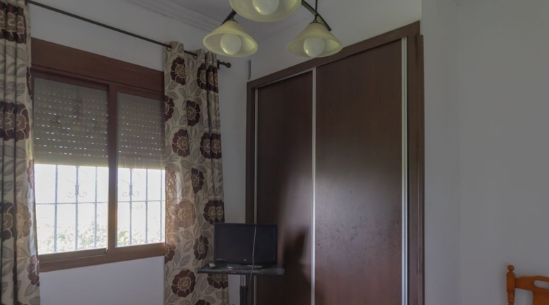 Sevilla - Alcalá de Guadaíra - 2873m2