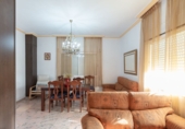 Xalet independent amb terreny en venda a Alcalá de Guadaíra ref.: TR105156 foto