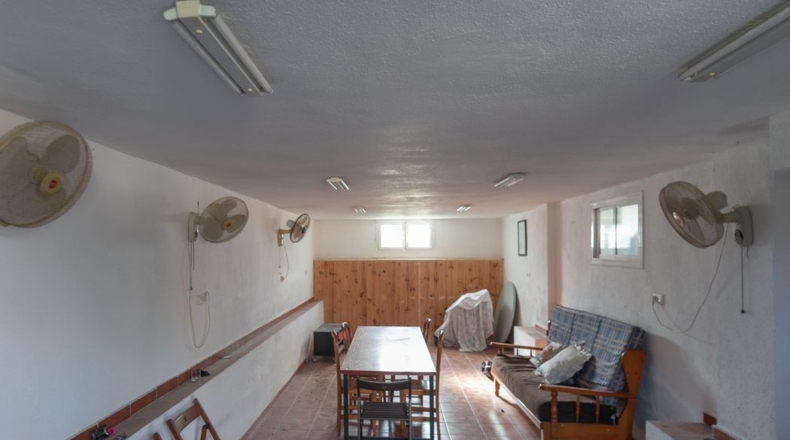 Sevilla - Alcalá de Guadaíra - 2873m2
