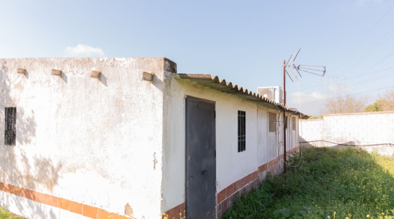 Sevilla - Alcalá de Guadaíra - 2873m2