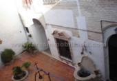 Chalet independiente con terreno en venta en Écija ref: TR51966 foto