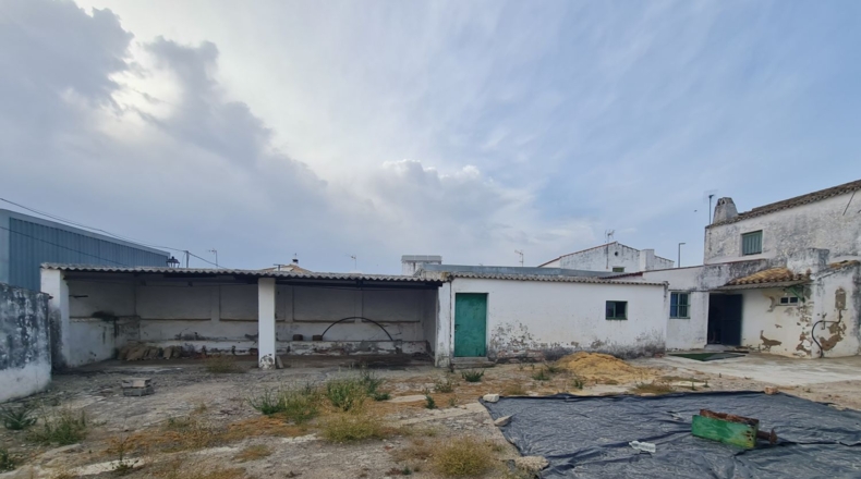 Sevilla - Alcalá del Río - 255m2