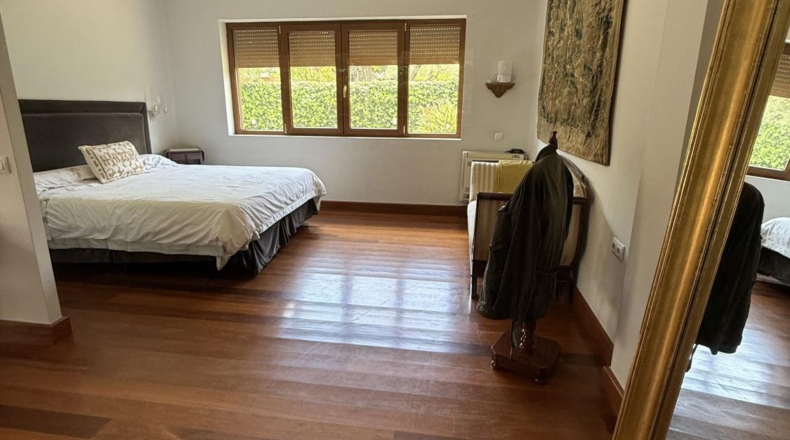 Sevilla - Camas - 1300m2
