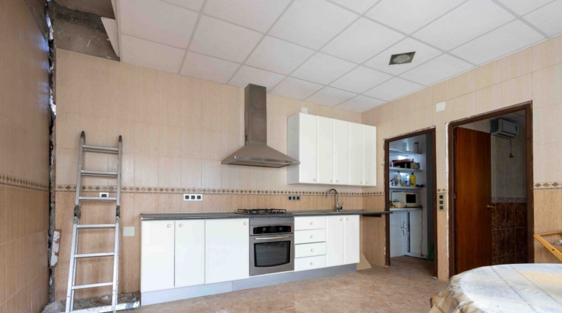 Murcia - Molina de Segura - 420m2