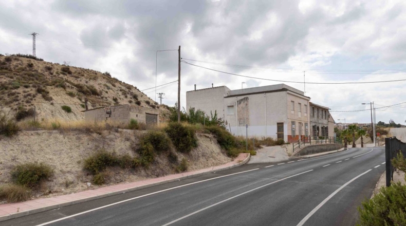 Murcia - Molina de Segura - 420m2