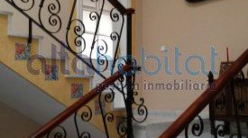 Sevilla - Alcalá de Guadaíra - 1700m2