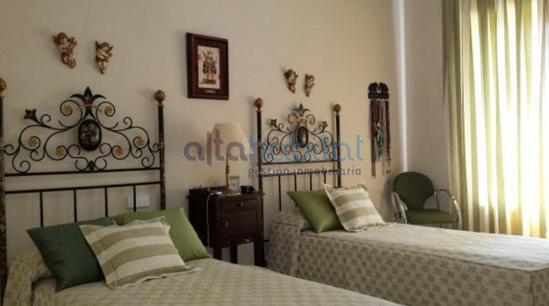 Sevilla - Alcalá de Guadaíra - 1700m2