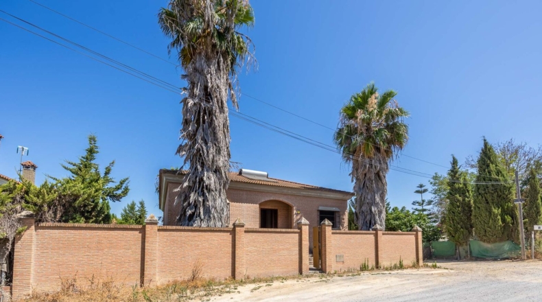 Sevilla - Dos Hermanas - 700m2