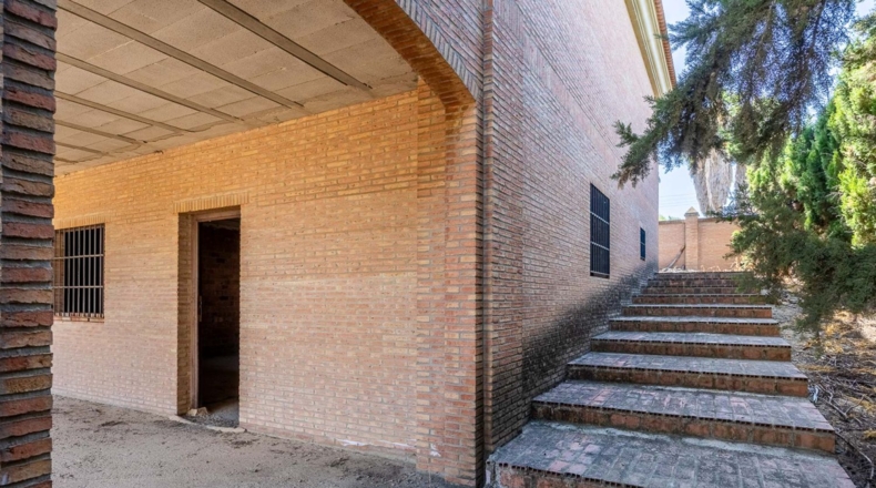 Sevilla - Dos Hermanas - 700m2
