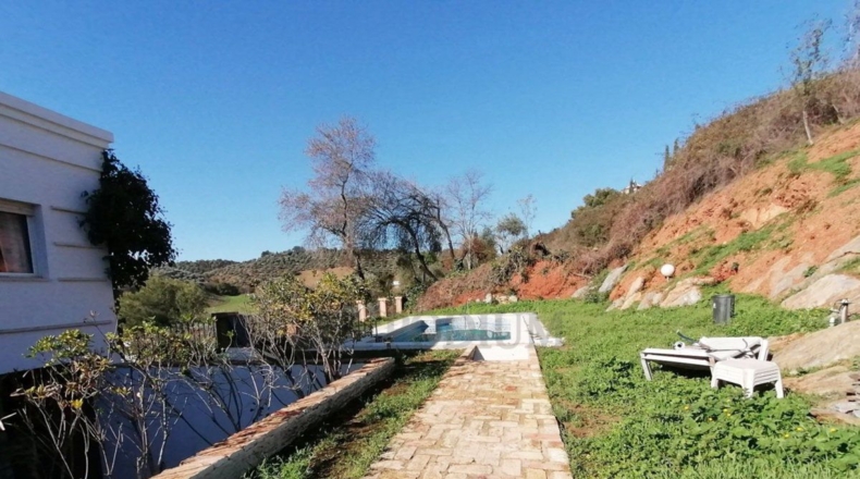 Sevilla - Constantina - 552m2