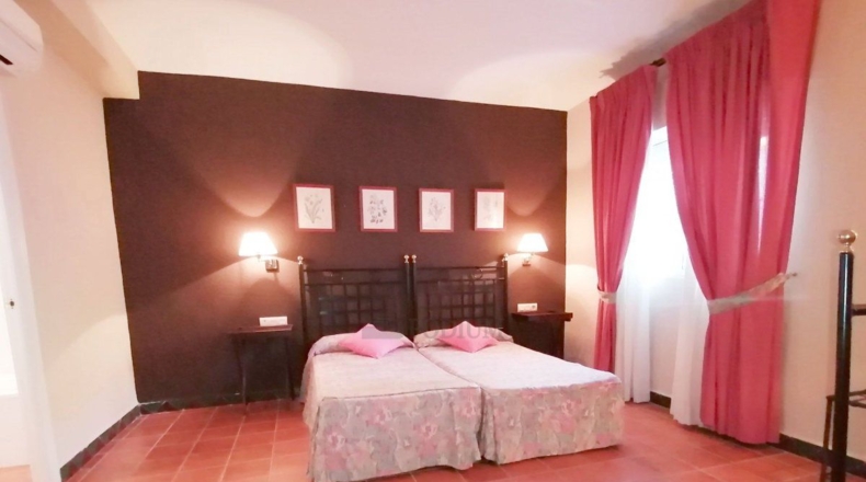 Sevilla - Constantina - 552m2