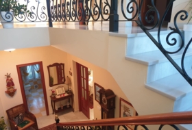 Utrera 700&nbsp;м²
