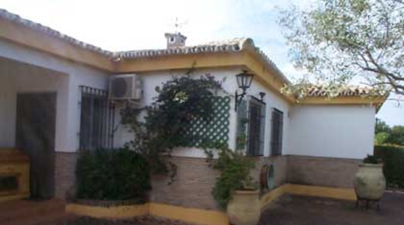 Sevilla - Carmona - 1800m2