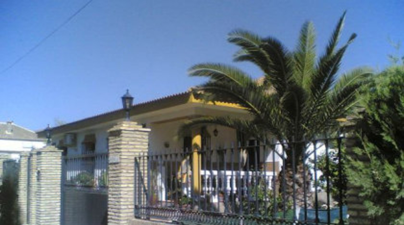 Sevilla - Dos Hermanas - 1000m2