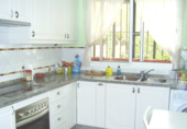 Xalet independent amb terreny en venda a Carmona ref.: TR202248 foto
