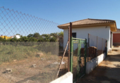 Xalet independent amb terreny en venda a Carmona ref.: TR93362 foto