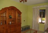 Xalet independent amb terreny en venda a Carmona ref.: TR93362 foto
