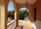 Xalet independent amb terreny en venda a Carmona ref.: TR93362 foto