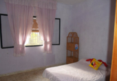 Xalet independent amb terreny en venda a Carmona ref.: TR29042 foto