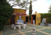 Xalet independent amb terreny en venda a Carmona ref.: TR29042 foto