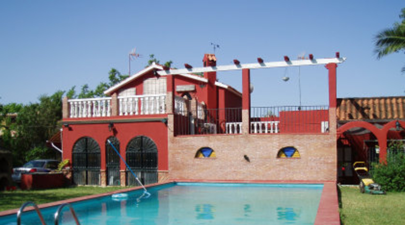 Sevilla - Mairena del Alcor - 2700m2