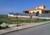 Xalet independent amb terreny en venda a Mairena del Alcor ref.: TR29036 foto